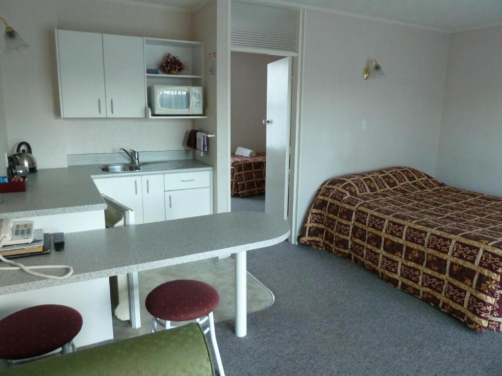 Monarch Motel Інверкаргілл Номер фото