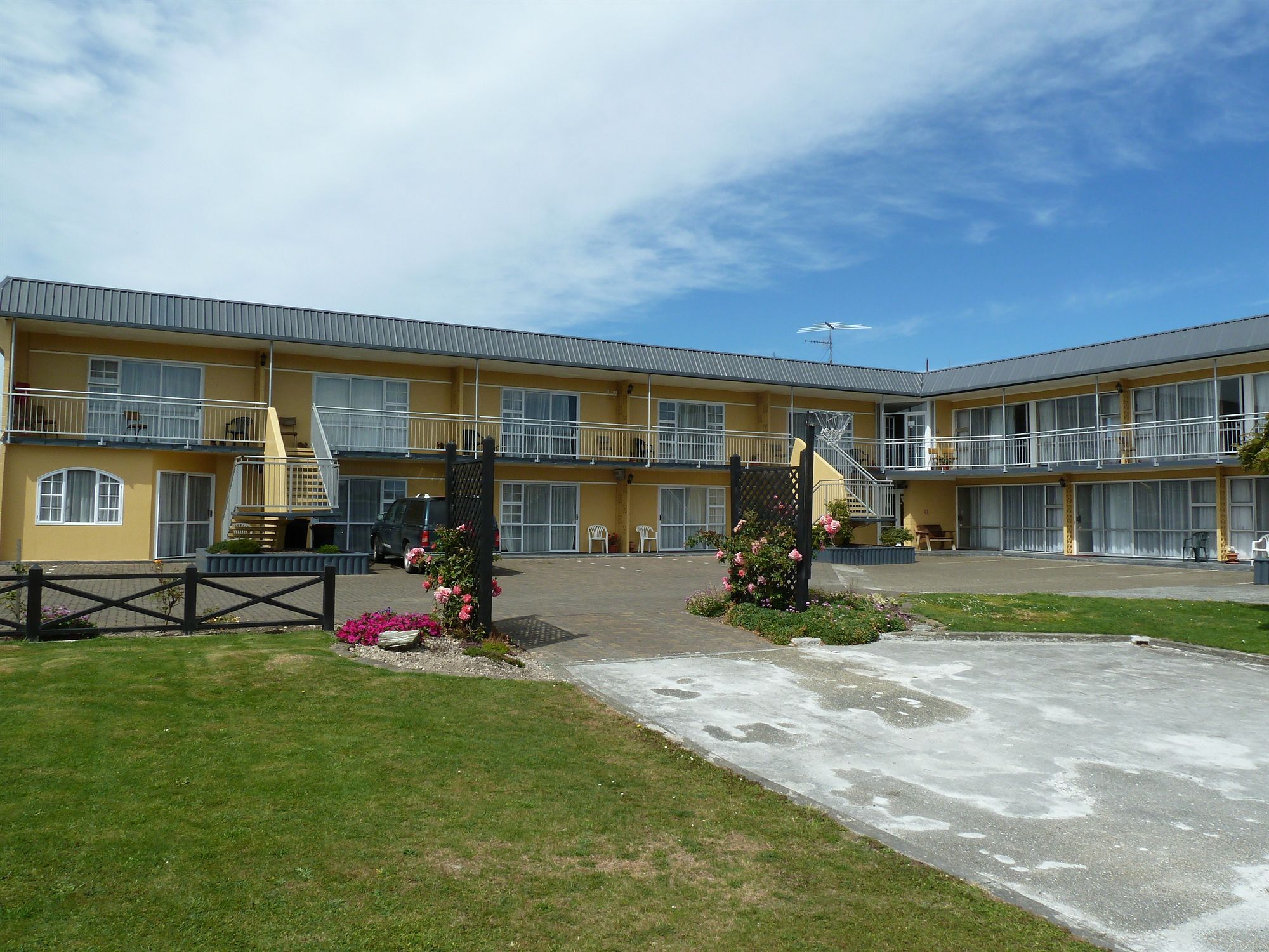 Monarch Motel Інверкаргілл Екстер'єр фото